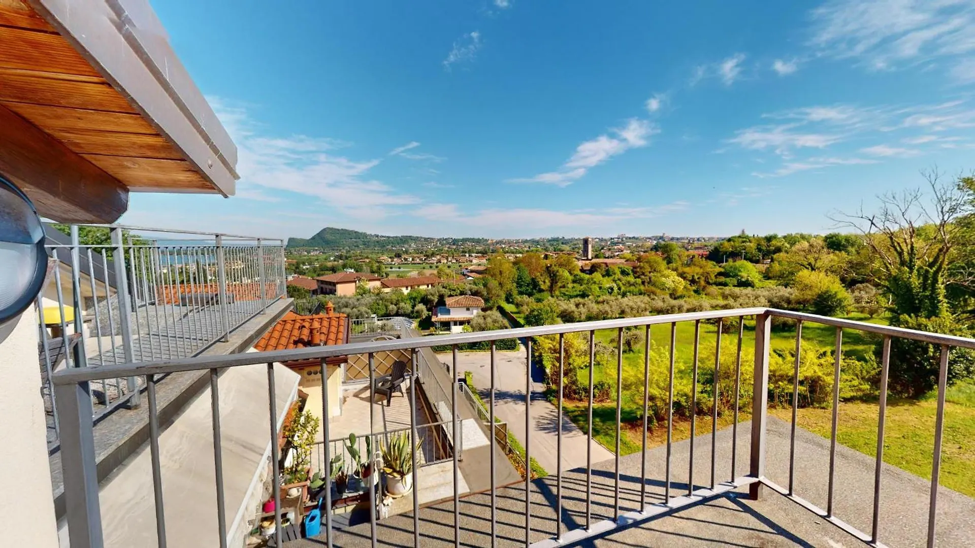 Domus Minervae - Bgl Apartment Manerba del Garda 0*,  Italy